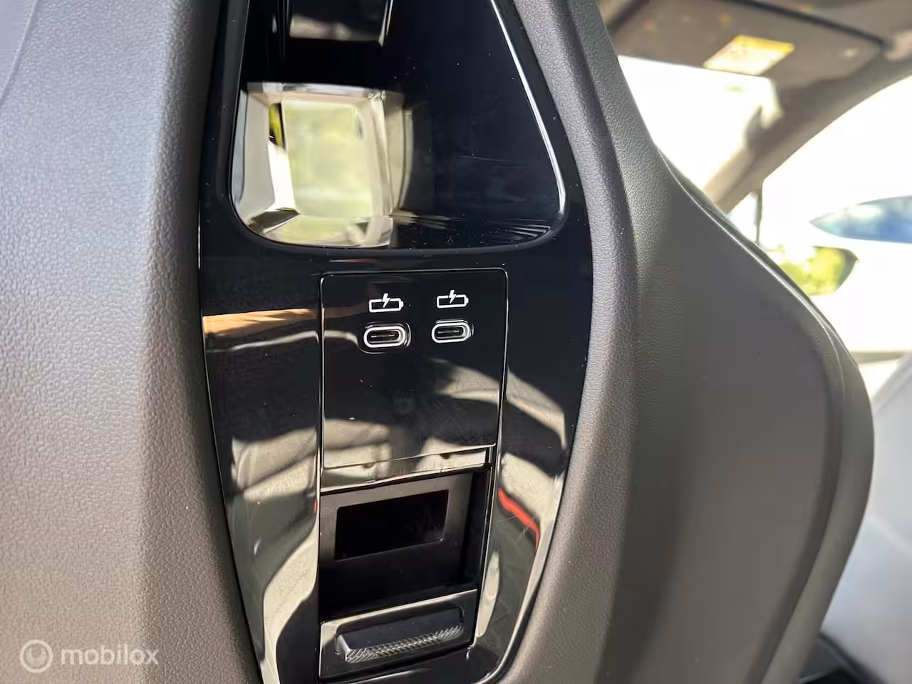 BMW iX xDrive40 High Executive Pano Harman/Kardon Trekhaak