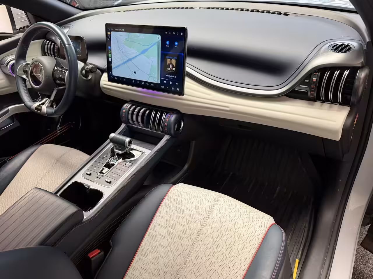 BYD Atto 3 (SOH 94%) DESIGN 60 kWh WLTP 420 KM * 45 STUKS OP VOORRAAD* APPLE CARPLAY/ ANDROID AUTO EL