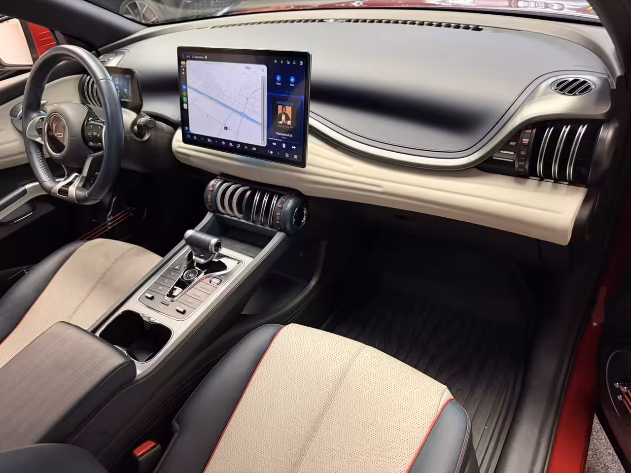 BYD Atto 3 (SOH 93%) DESIGN 60 kWh WLTP 420 KM * 45 STUKS OP VOORRAAD* APPLE CARPLAY/ ANDROID AUTO EL