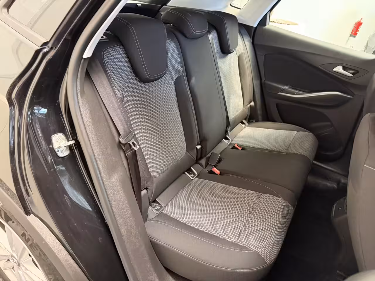 Opel Grandland X 1.2 TURBO BUSINESS EDITION NAVIGATIE CRUISE CONTROL APPLE CARPLAY/ANDROID RIJSTROOKSENSORE