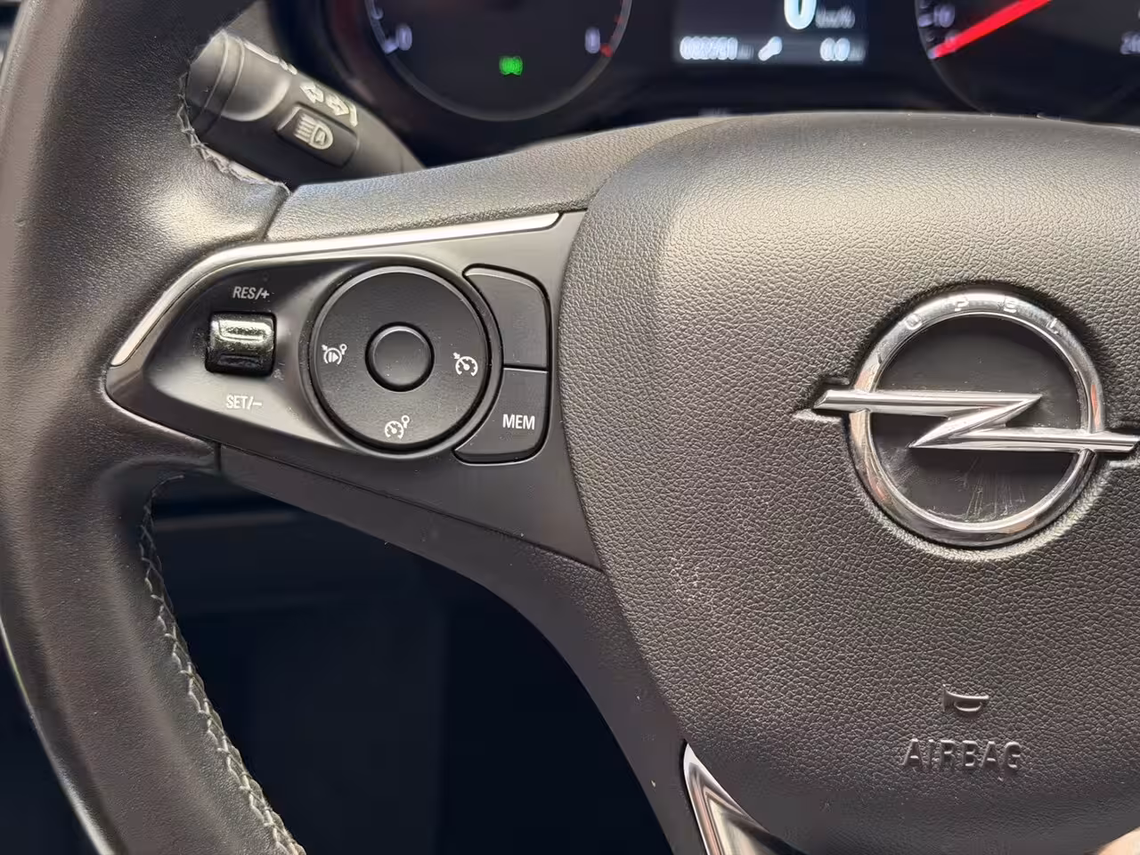 Opel Grandland X 1.2 TURBO BUSINESS EDITION NAVIGATIE CRUISE CONTROL APPLE CARPLAY/ANDROID RIJSTROOKSENSORE