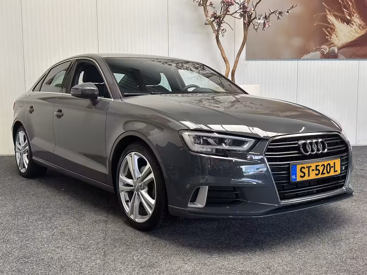 Audi A3 Limousine 1.0 TFSI SPORT LEASE EDITION NAVIGATIE CRUISE CONTROL AIRCO BLUETOOTH TELEFOON MEDIA VOORB