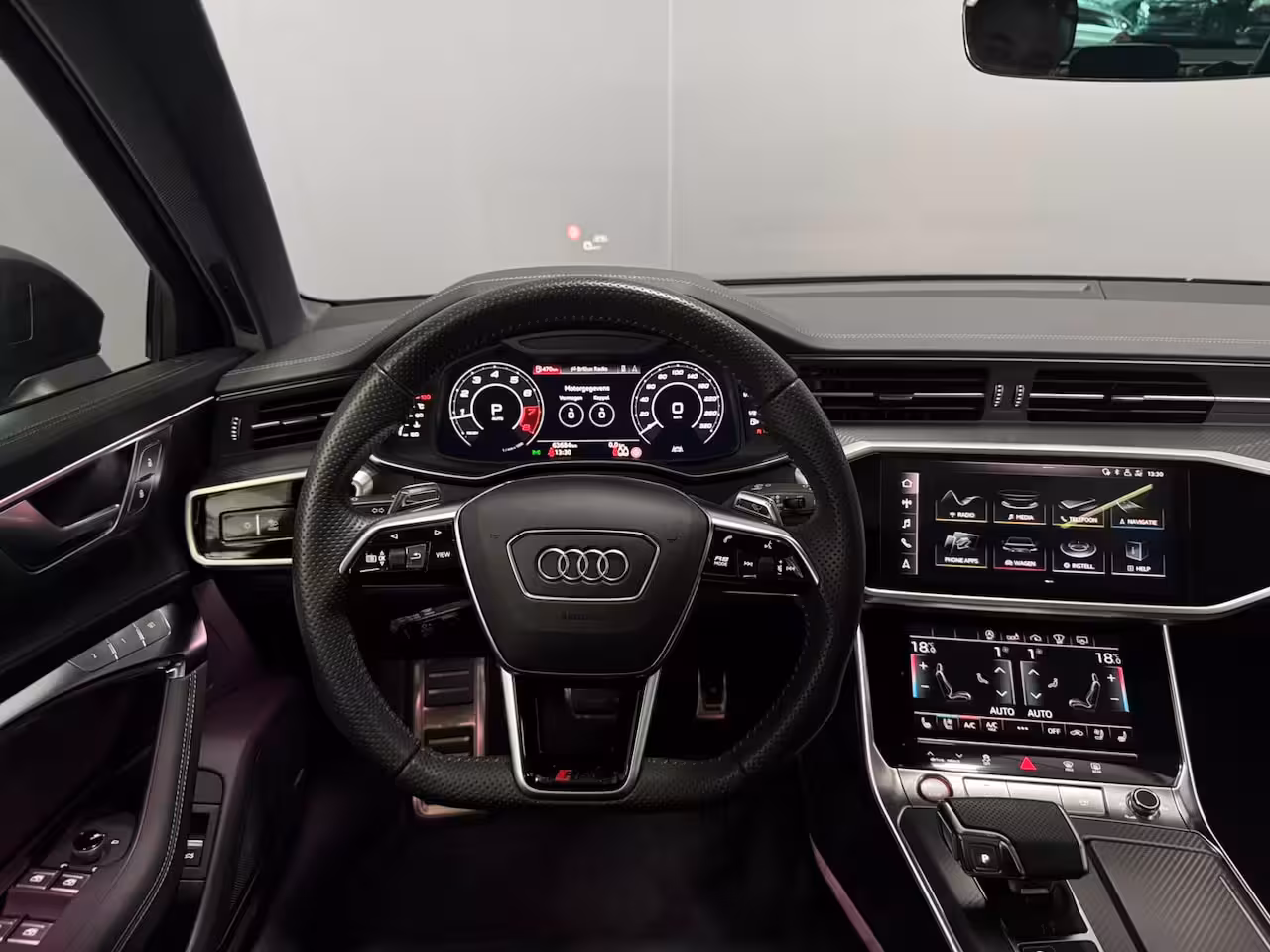 Audi RS6 TFSI quattro HUD | Trekhaak | Pano | Keramisch