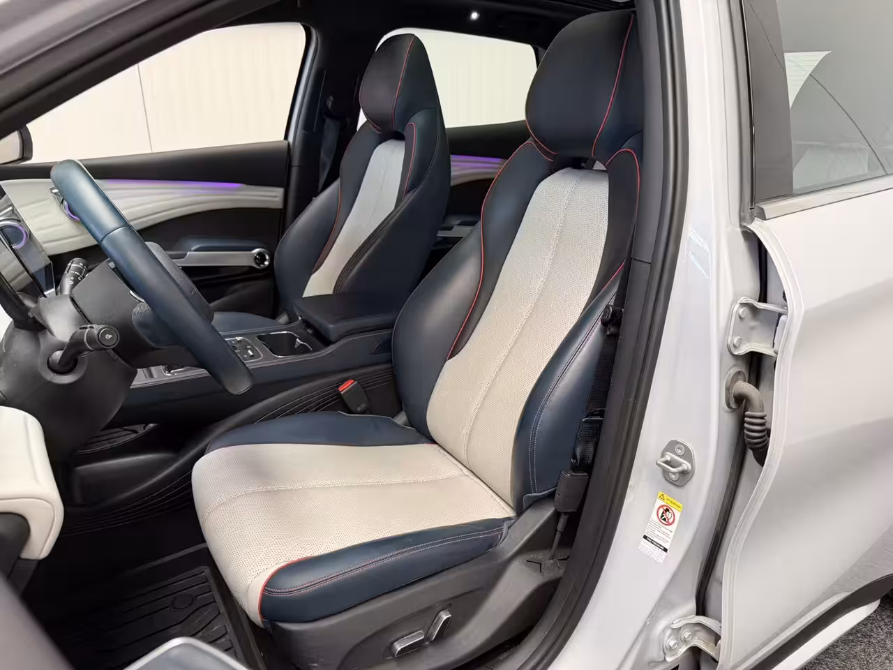BYD Atto 3 (SOH 96%) DESIGN 60 kWh WLTP 420 KM * 45 STUKS OP VOORRAAD* APPLE CARPLAY/ ANDROID AUTO EL