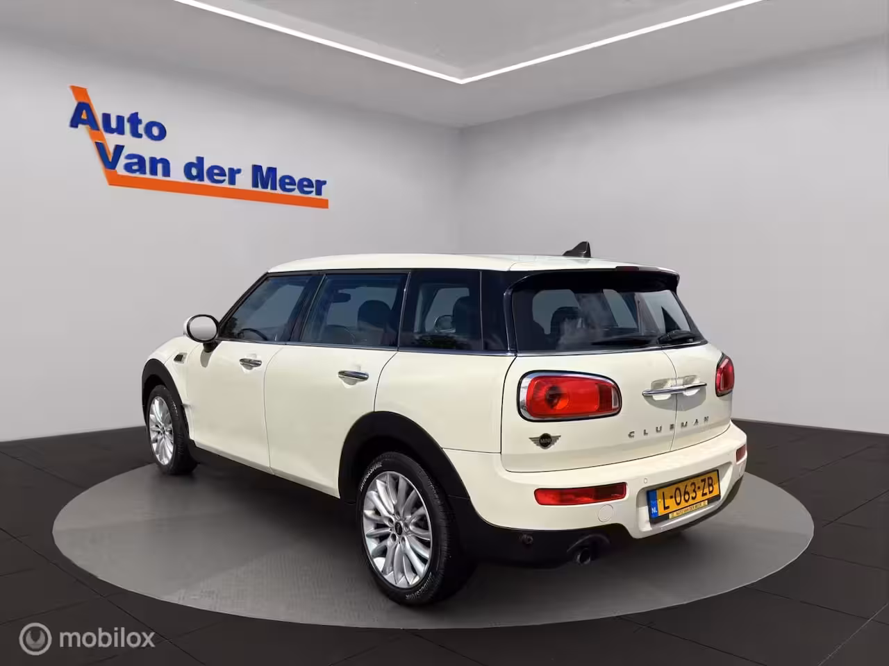 Mini Clubman 1.5 One Chili