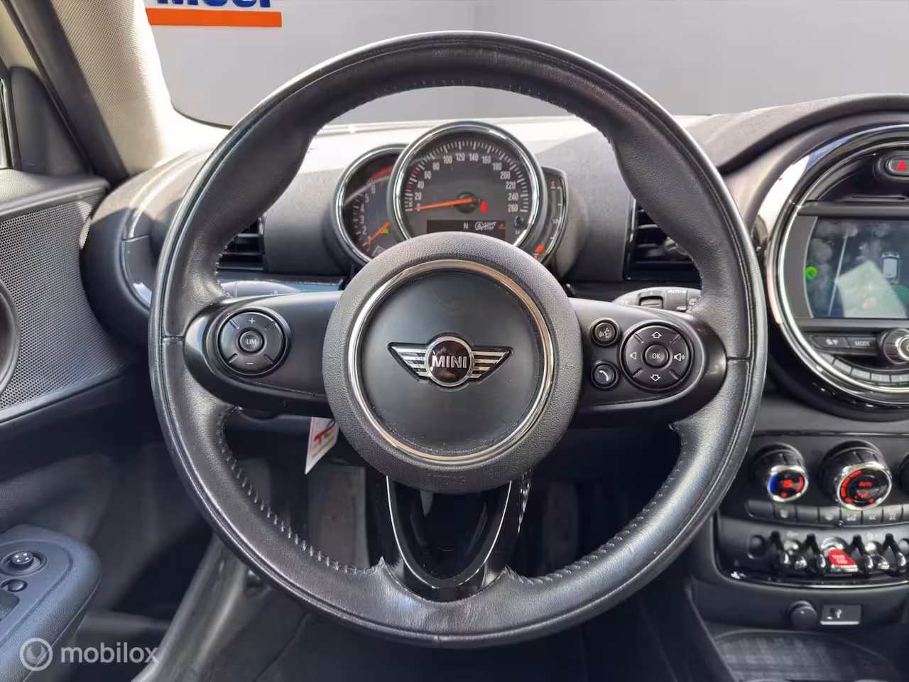 Mini Clubman 1.5 One Chili