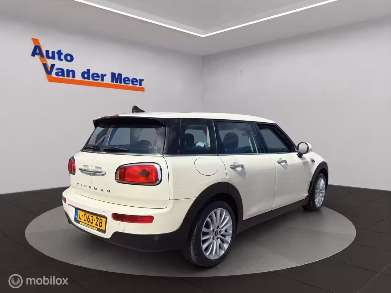 Mini Clubman 1.5 One Chili