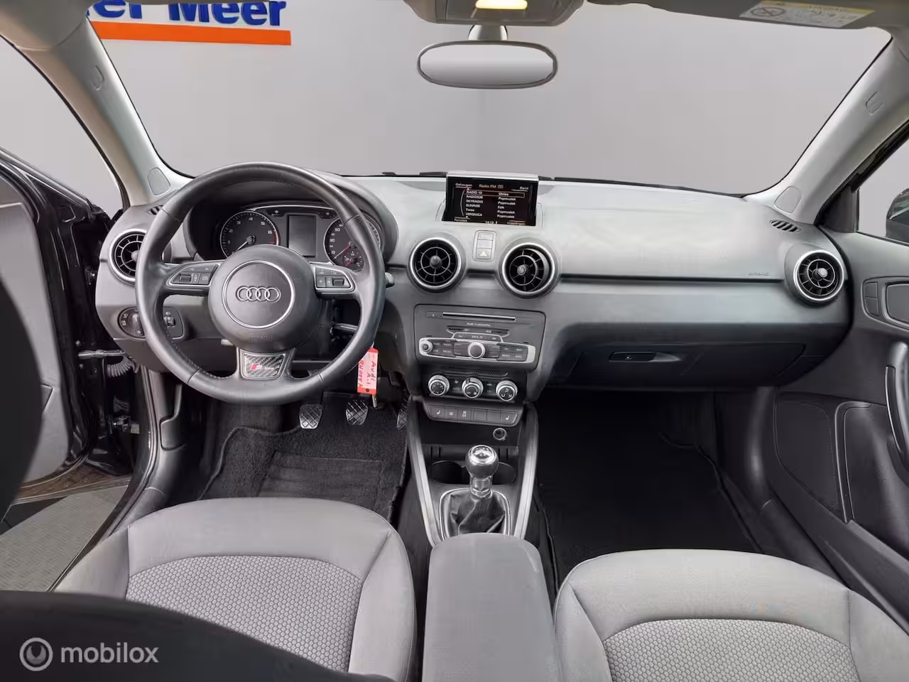 Audi A1 1.0 TFSI S-line edition