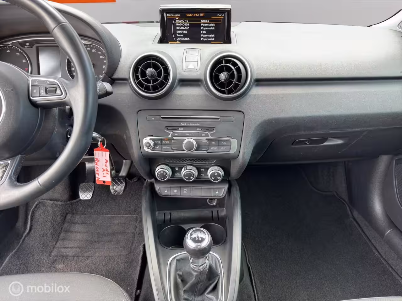 Audi A1 1.0 TFSI S-line edition