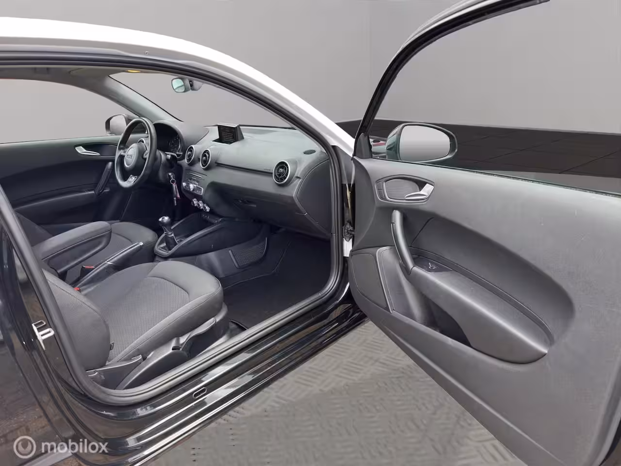 Audi A1 1.0 TFSI S-line edition