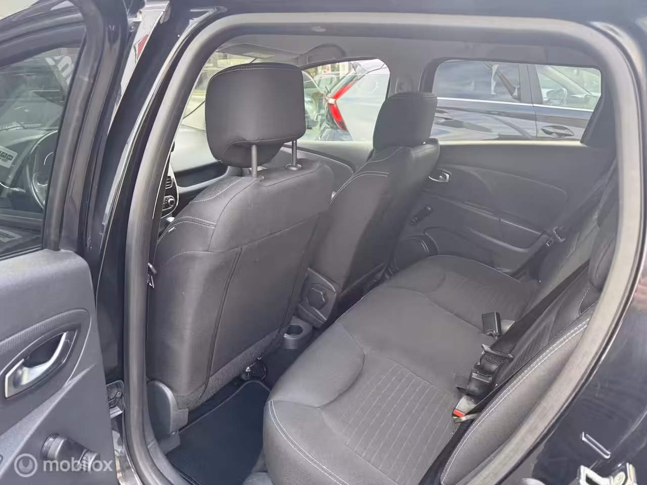 Renault Clio Estate 1.2 TCe Intens / Limited