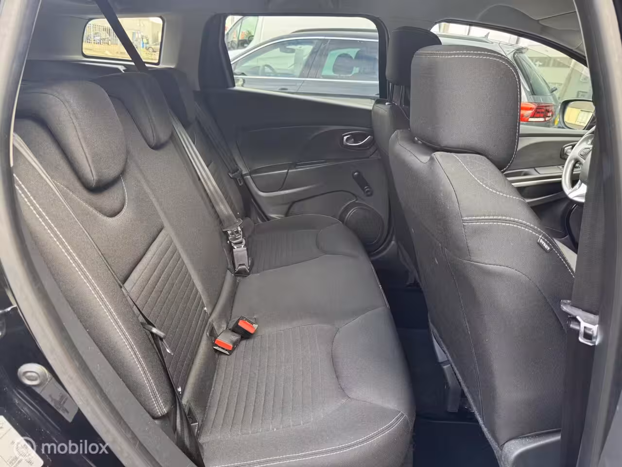 Renault Clio Estate 1.2 TCe Intens / Limited