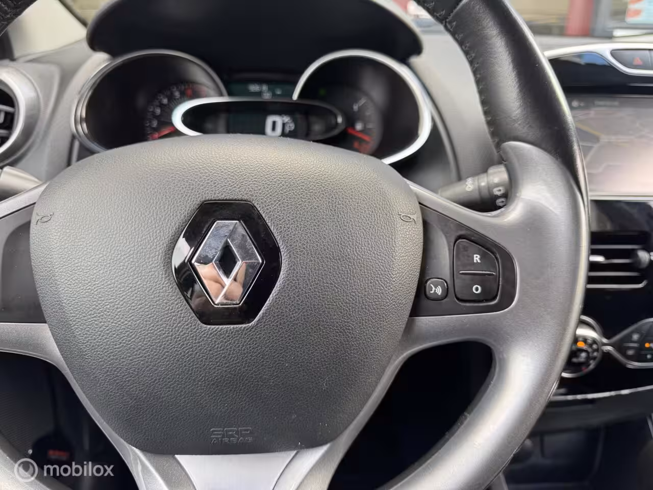 Renault Clio Estate 1.2 TCe Intens / Limited