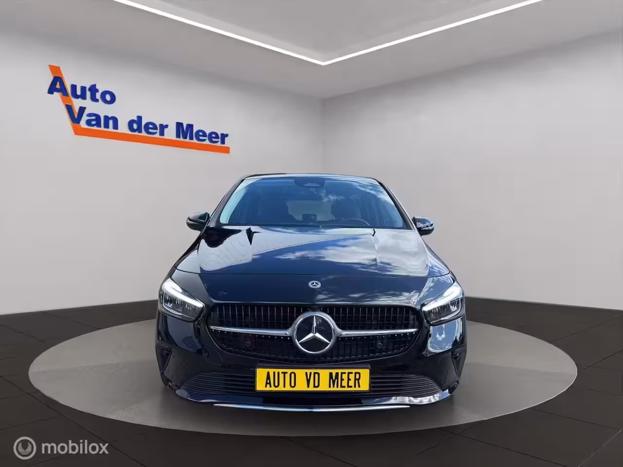 Mercedes-Benz B-klasse 180 Luxury Line | Carplay | trekhaak | etc