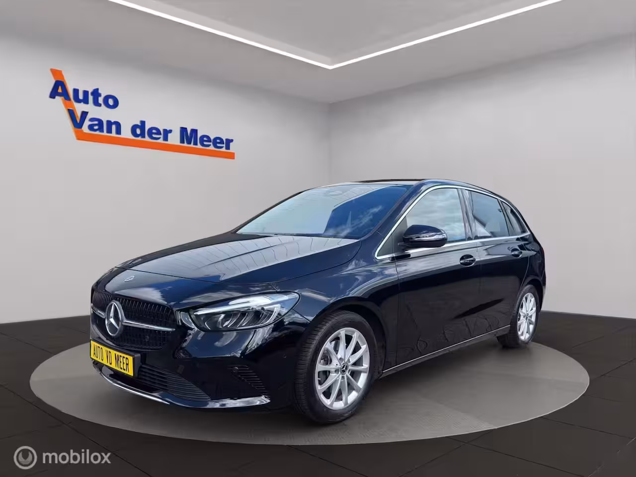 Mercedes-Benz B-klasse 180 Luxury Line | Carplay | trekhaak | etc