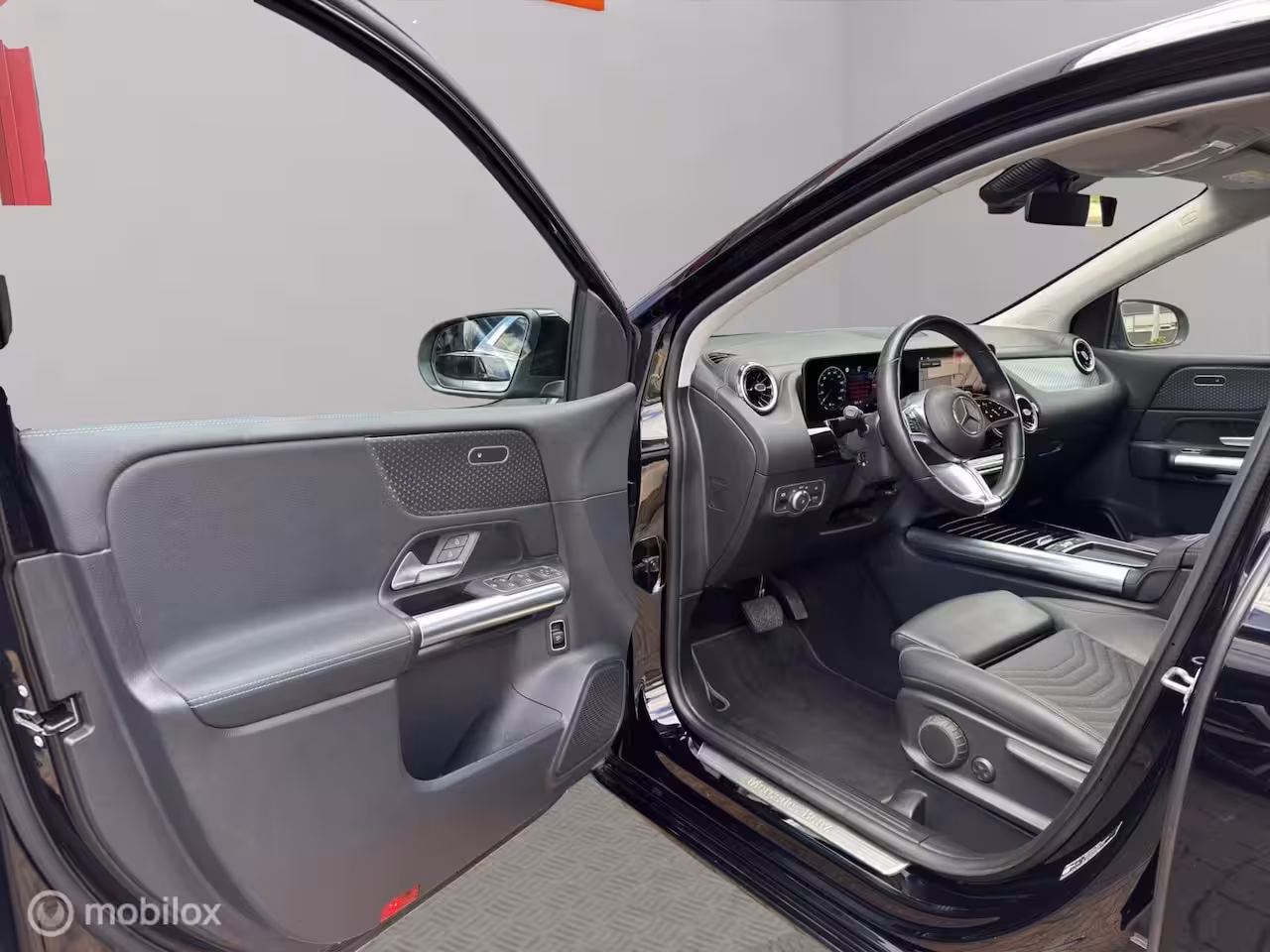 Mercedes-Benz B-klasse 180 Luxury Line | Carplay | trekhaak | etc