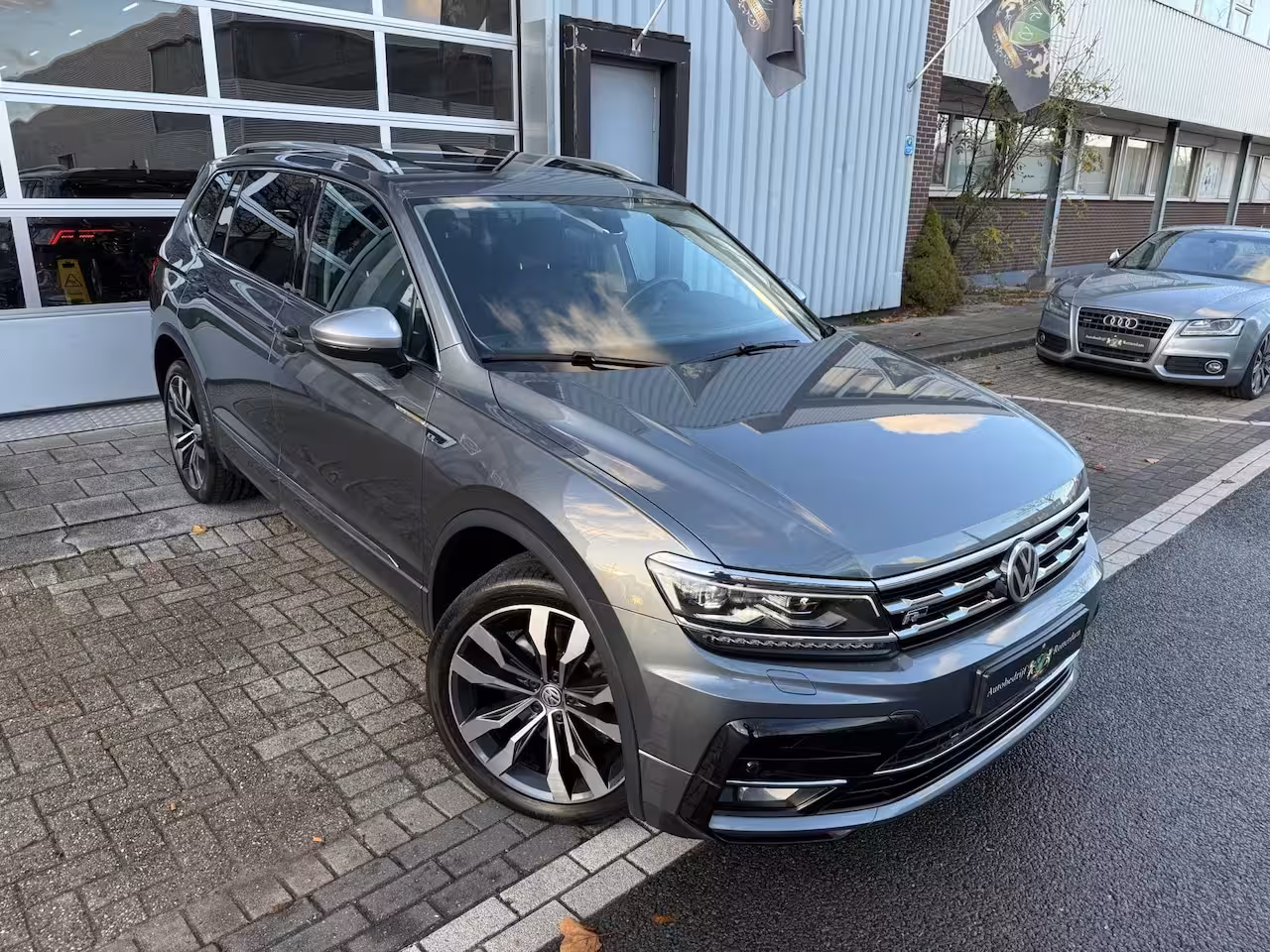 Volkswagen Tiguan Allspace 2.0 TSI 4Motion 220PK R-Line 7p