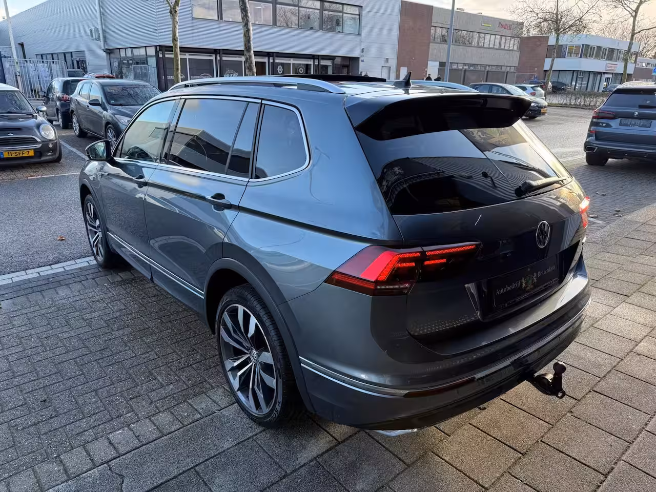 Volkswagen Tiguan Allspace 2.0 TSI 4Motion 220PK R-Line 7p