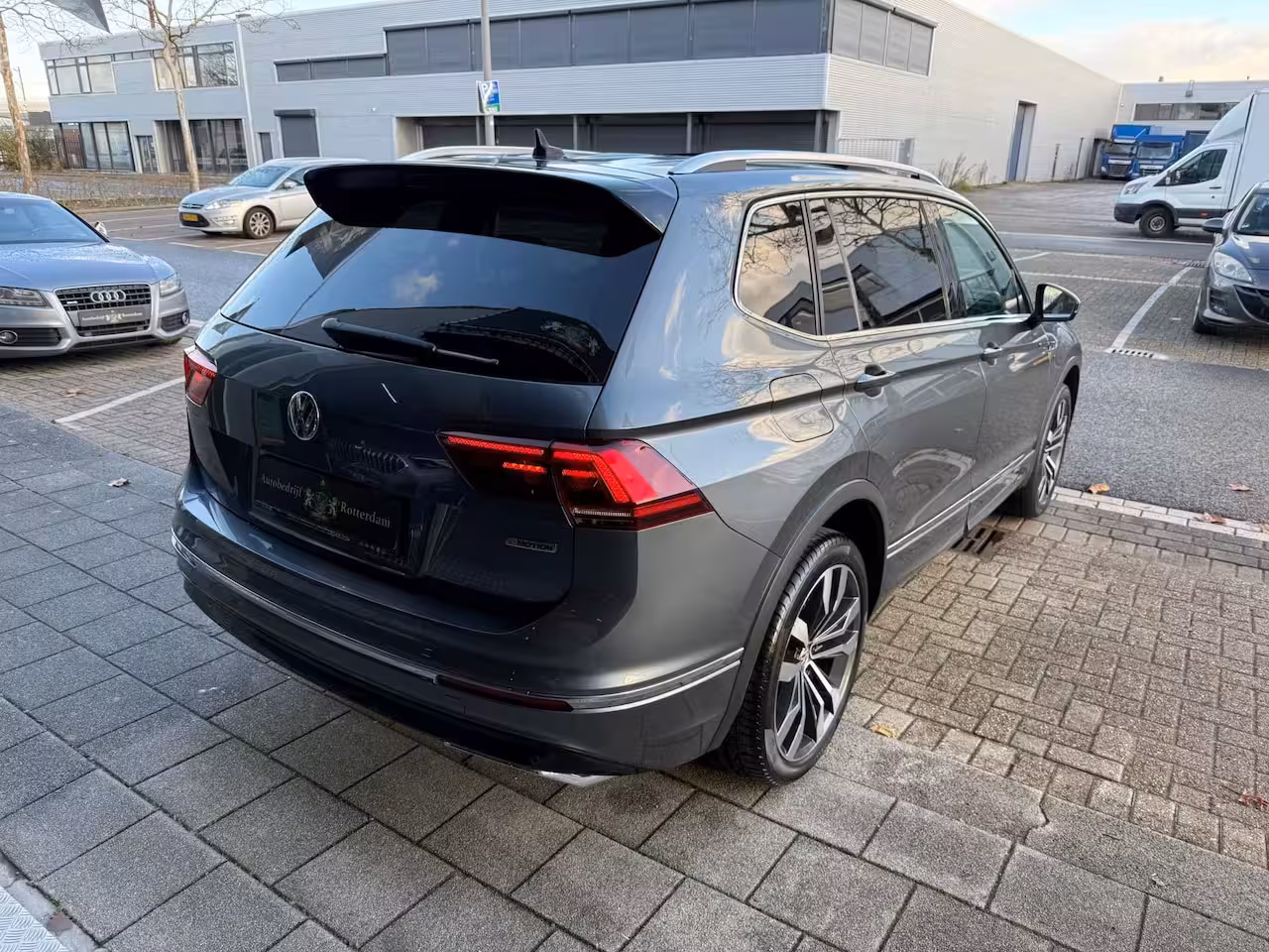 Volkswagen Tiguan Allspace 2.0 TSI 4Motion 220PK R-Line 7p