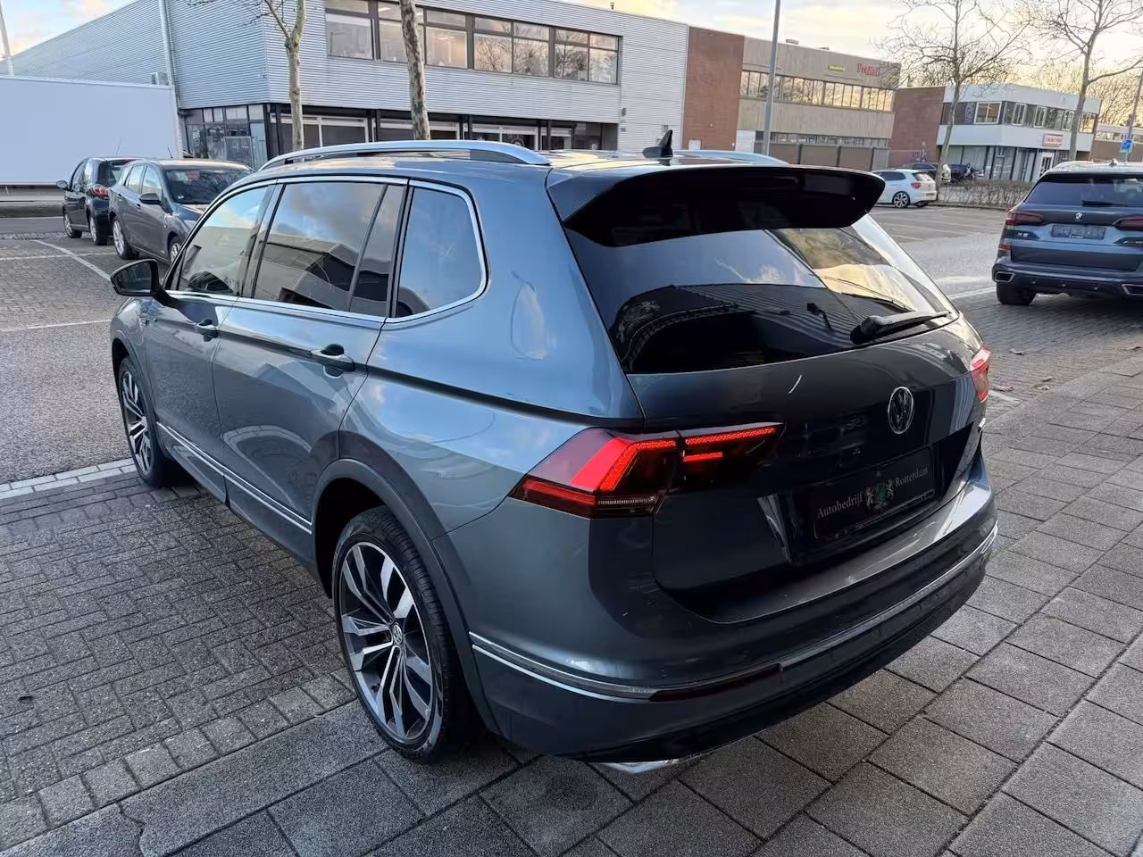 Volkswagen Tiguan Allspace 2.0 TSI 4Motion 220PK R-Line 7p