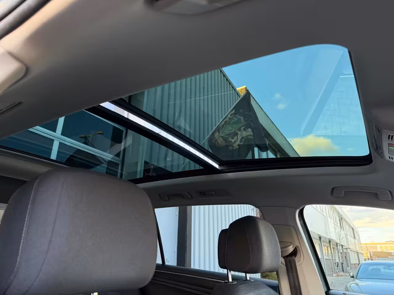 Volkswagen Tiguan Allspace 2.0 TSI 4Motion 220PK R-Line 7p