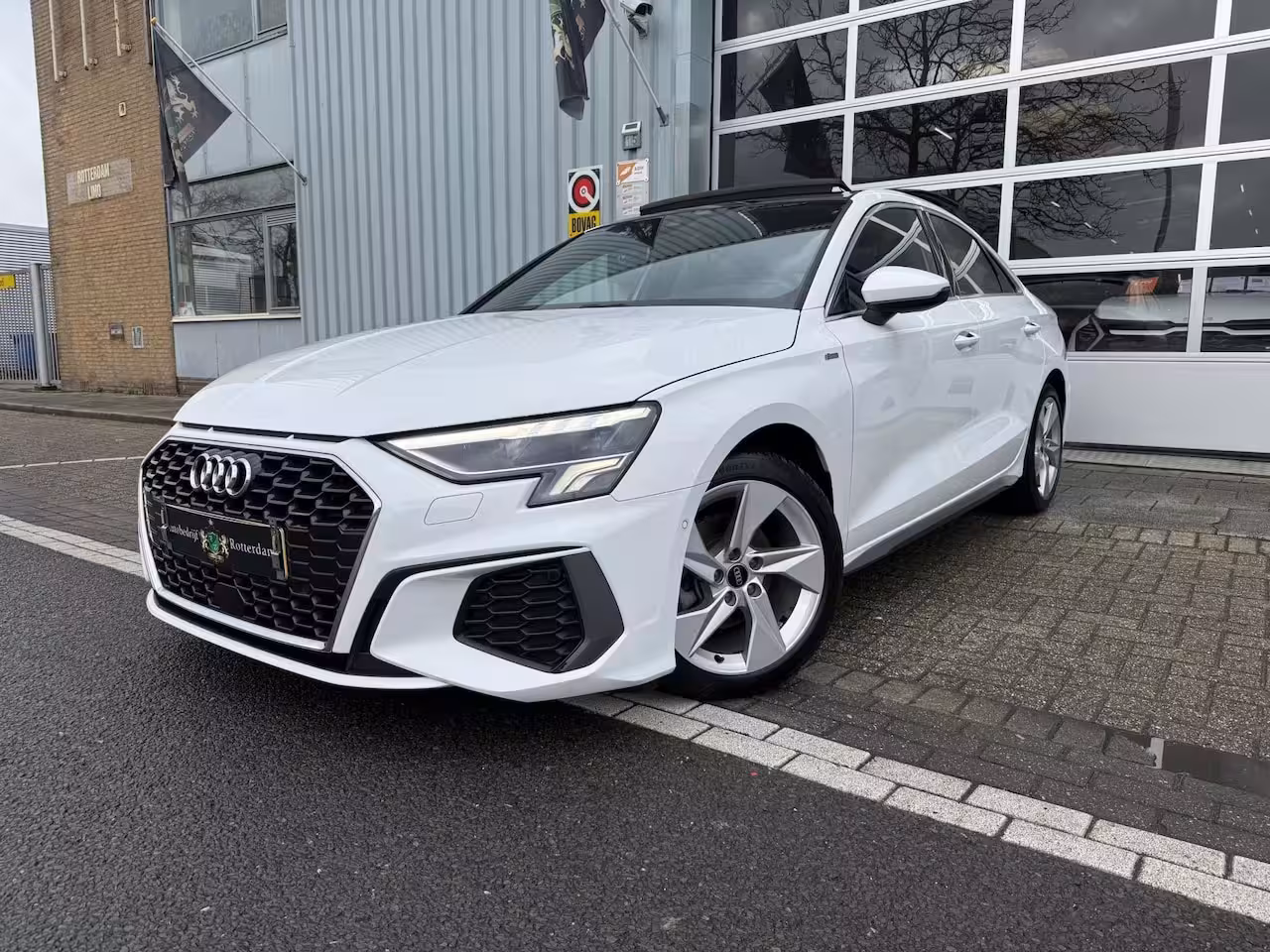 Audi A3 Limousine 35 TFSI S edition LEER/NAVI/MATRIX/VIRTU