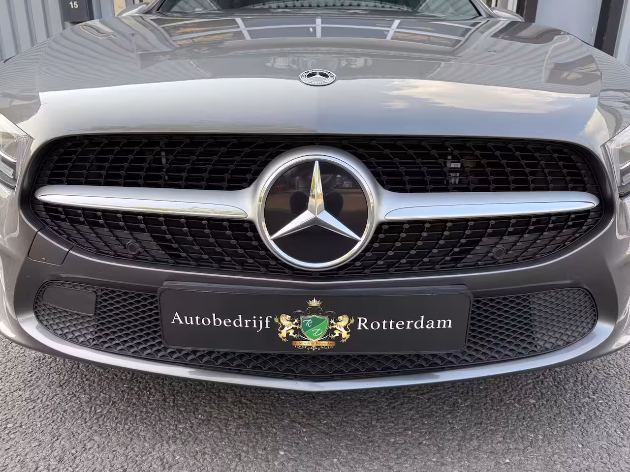 Mercedes-Benz A-klasse 250 e AMG LED/PDC/CAM/LM17/LEER/NAVI