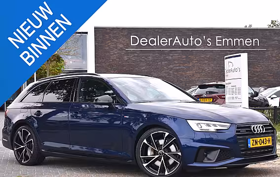 Audi A4 Avant 45 TFSI quattro Sport S line black edition
