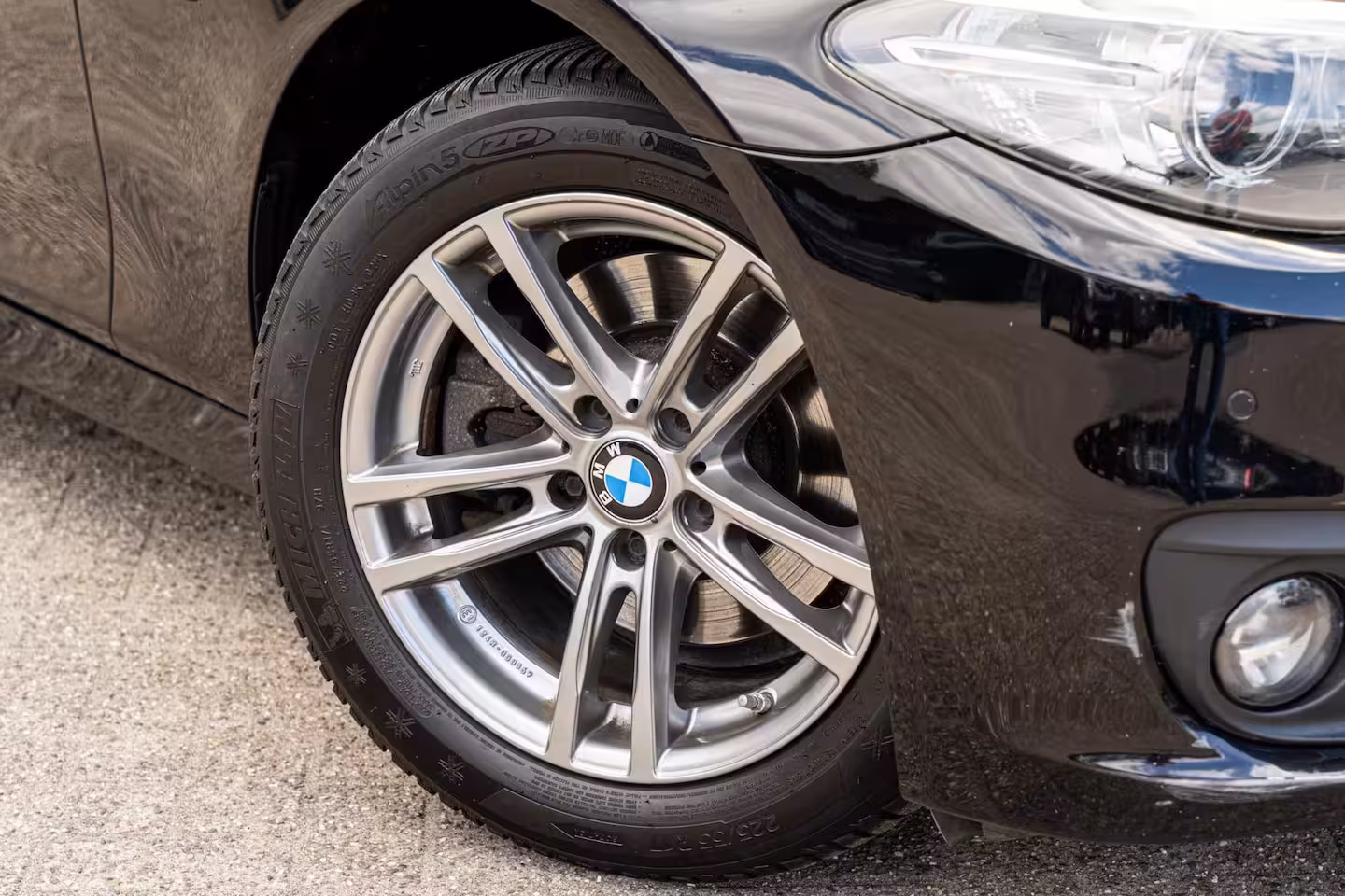 BMW 5-serie Touring 520i Executive CRUISE CONTROL/GOED ONDERHOUDEN/LEDER/STOELVERWARMING/ACHTERUITRIJCAMERA