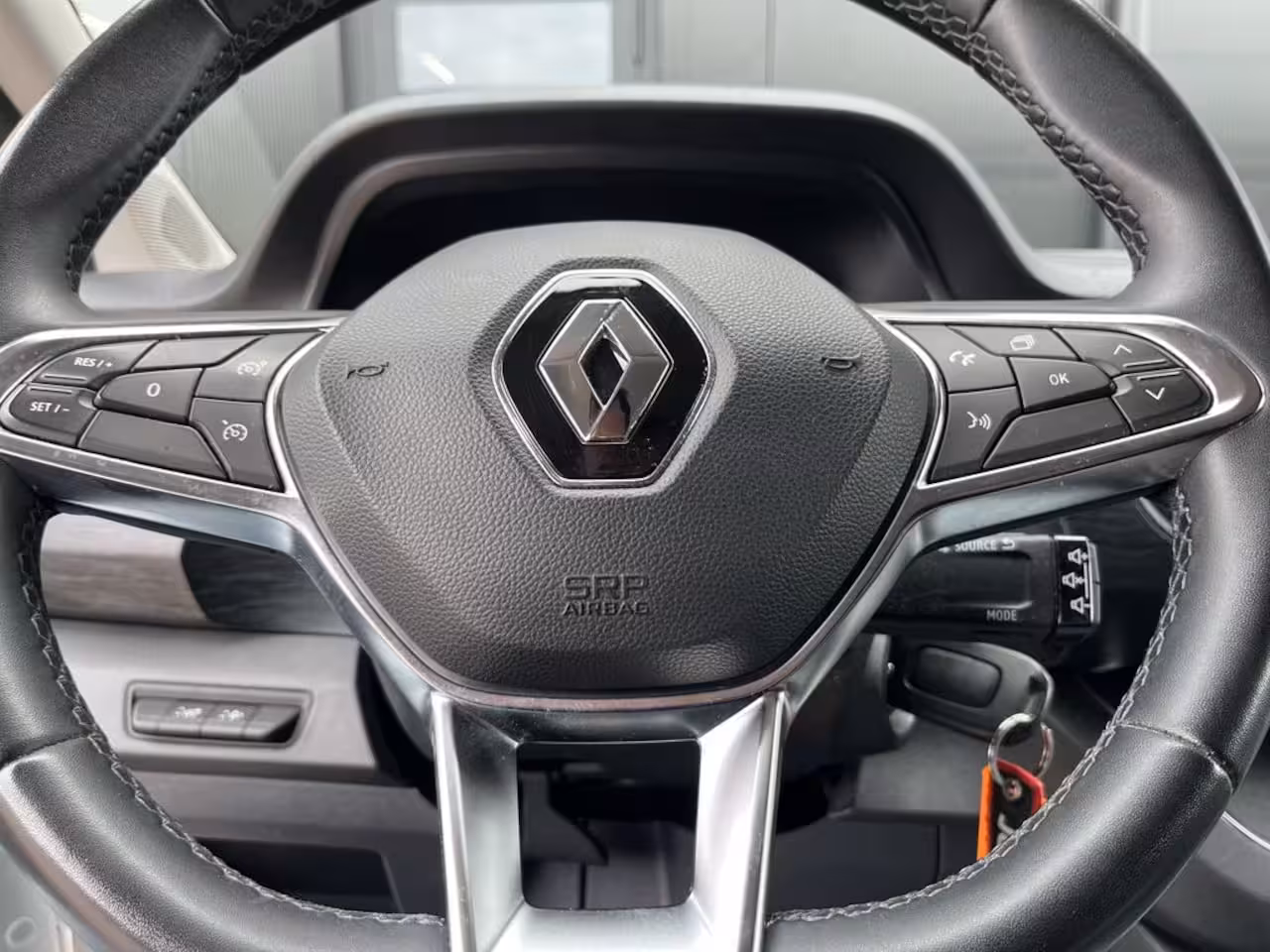 Renault Trafic 2.0 dCi E6 110pk Comfort 3p Lease €287 p/m, Trekhaak, Airco, Navi, Carplay, Camera, PDC, L