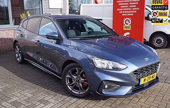 Ford Focus 1.0 EcoBoost Hybrid ST Line X Business / Camera / Carplay / Stuur en stoelverwarming / Cru
