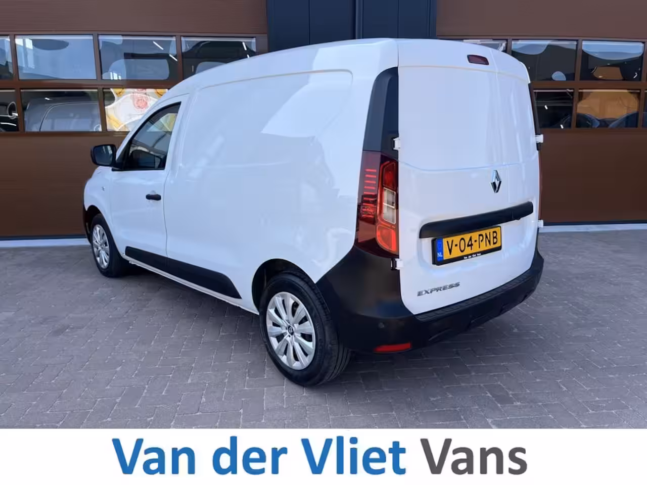Renault Express 1.5 dCi E6 Comfort + BPM Vrij Lease €240 p/m, Airco, Navi + camera, PDC V+A, Cruise contro