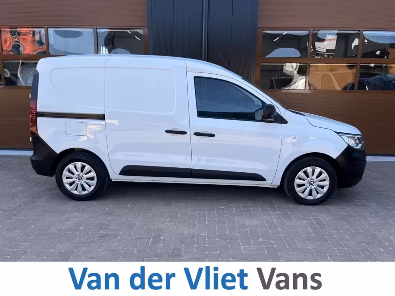 Renault Express 1.5 dCi E6 Comfort + BPM Vrij Lease €240 p/m, Airco, Navi + camera, PDC V+A, Cruise contro