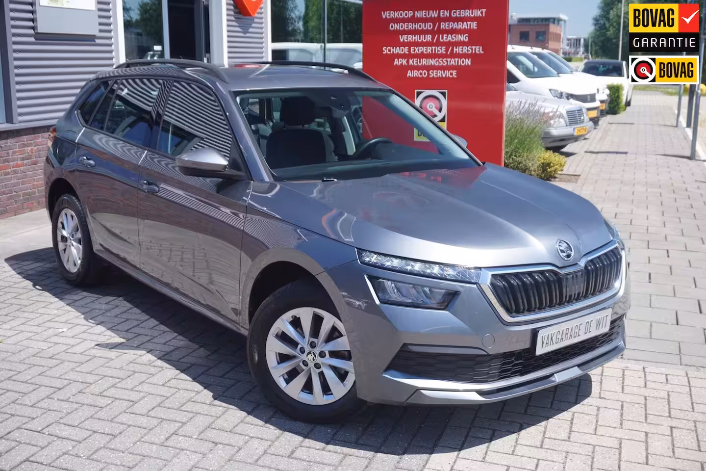 Skoda Kamiq 1.0 TSI Business Edition / Camera / Carplay / ACC