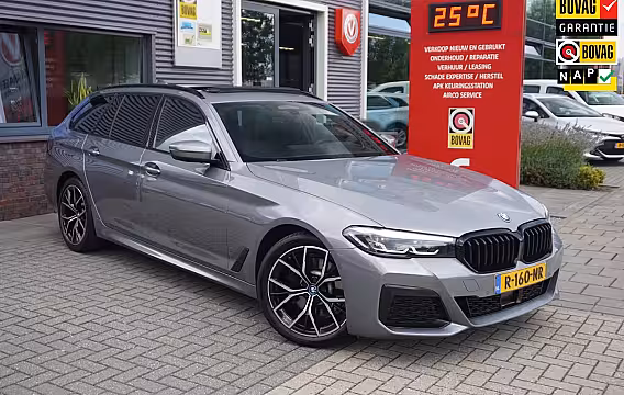 BMW 5-serie Touring 530e Business Edition Plus / M- Sport / Trekhaak / Pano / HUD / Drive assist prof / Harman