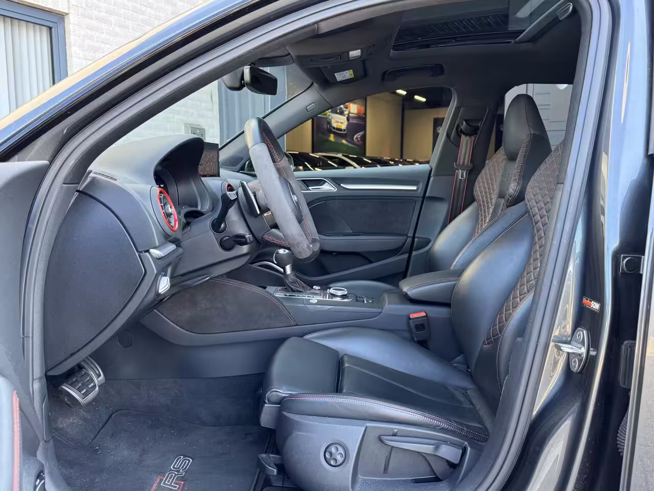Audi RS3 Sportback 2.5 TFSI 400pk Quattro Pro Line Plus Full Options Milltek Nieuwstaat 63dkm