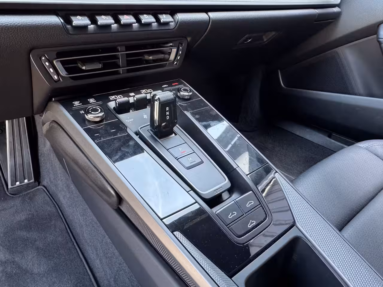 Porsche 911 992 3.0 Carrera S 451pk PDK Sportchrono Nieuwstaat NL auto 46dkm