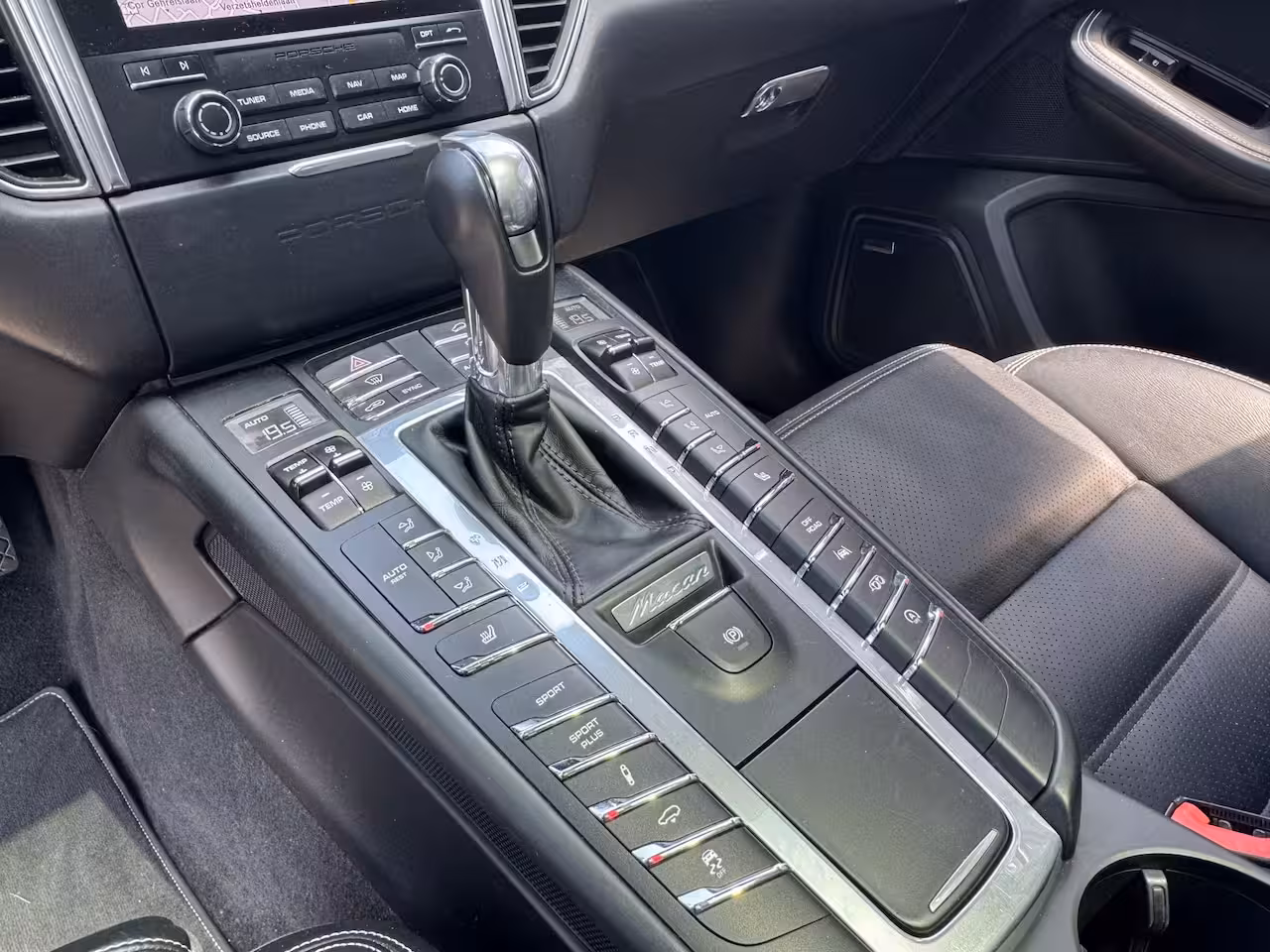 Porsche Macan GTS 3.0 V6 361pk PDK / Aut. Full Options zeer nette staat