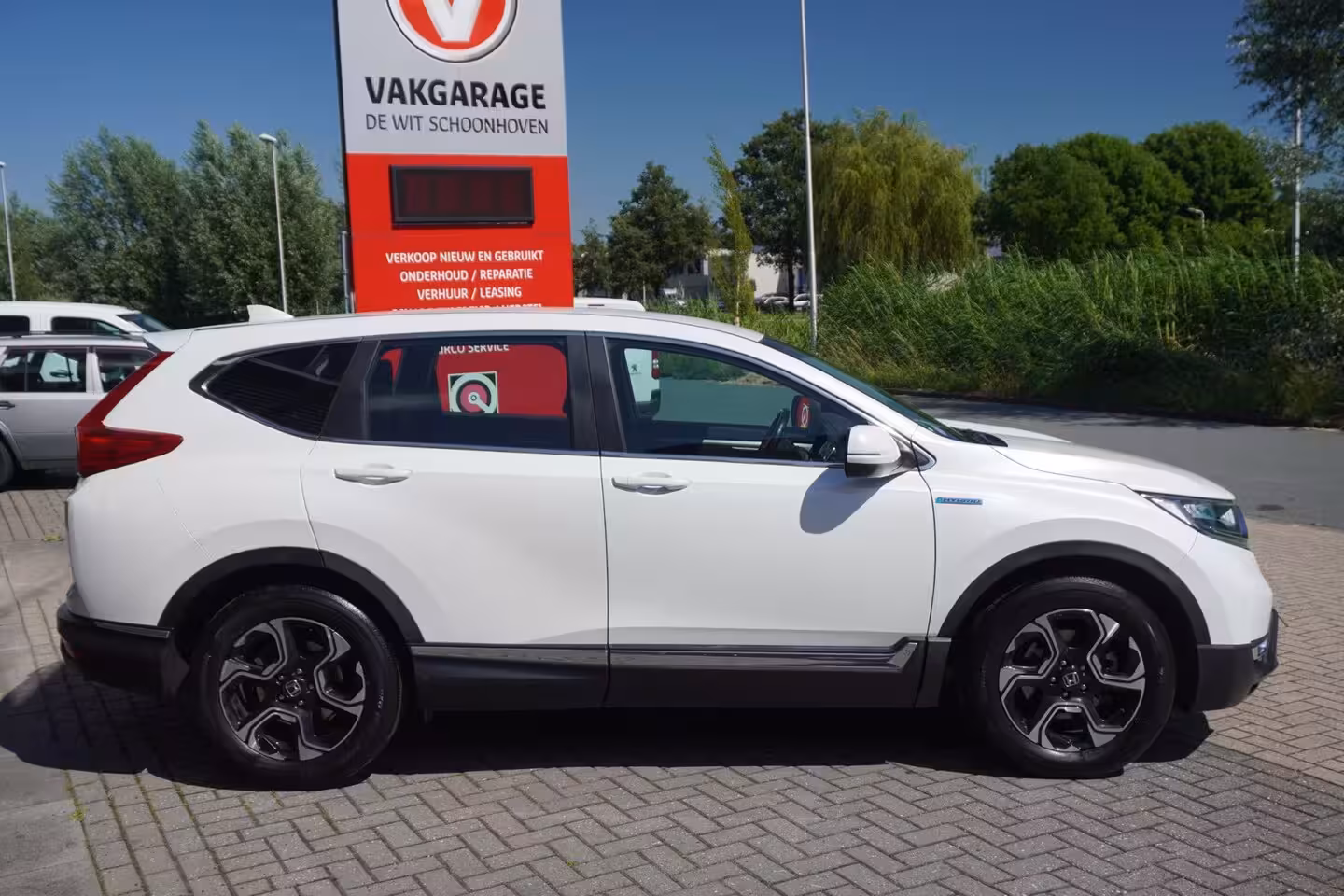 Honda CR-V 2.0 Hybrid Elegance / Incl winterbanden / Carplay / ACC / Camera / Trekhaak / Stoelverwarm