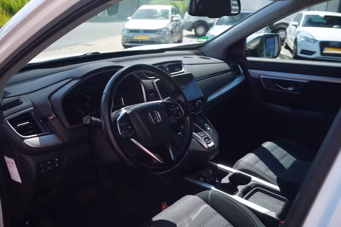 Honda CR-V 2.0 Hybrid Elegance / Incl winterbanden / Carplay / ACC / Camera / Trekhaak / Stoelverwarm