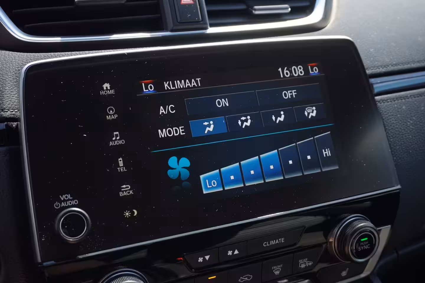 Honda CR-V 2.0 Hybrid Elegance / Incl winterbanden / Carplay / ACC / Camera / Trekhaak / Stoelverwarm