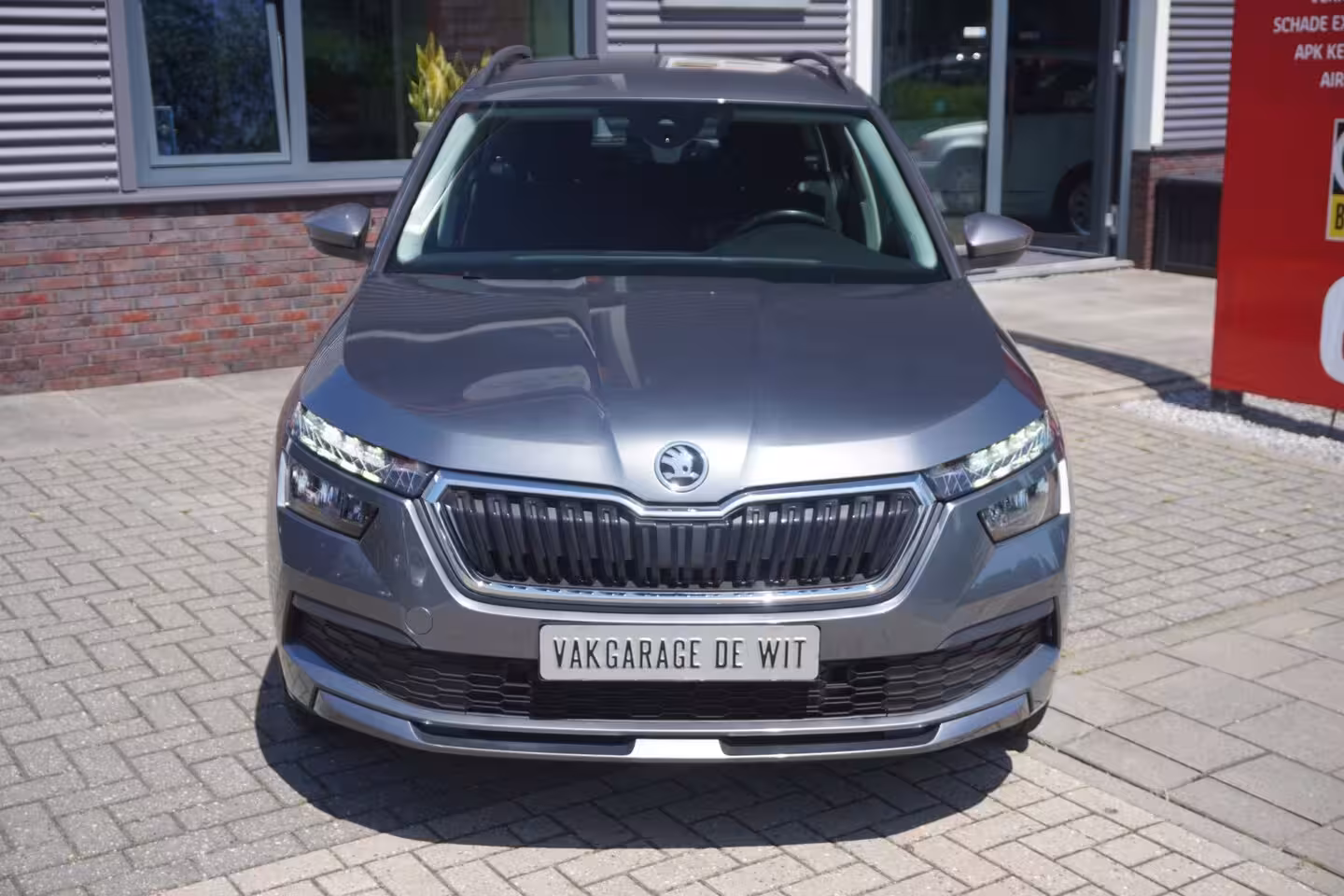 Skoda Kamiq 1.0 TSI Business Edition / Camera / Carplay / ACC