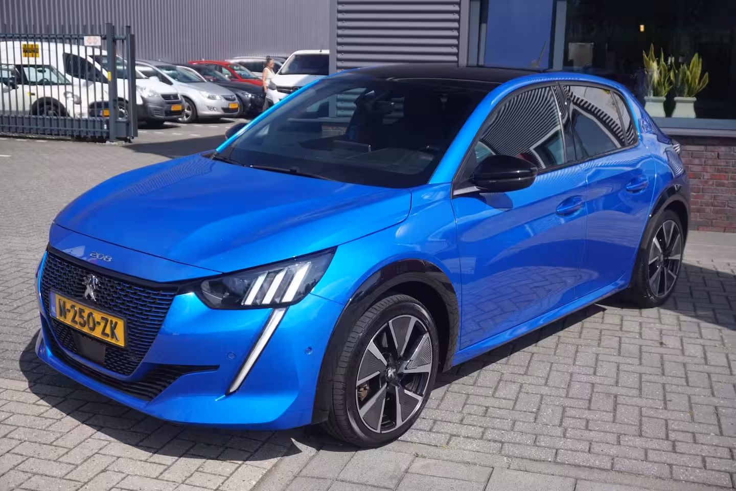 Peugeot e-208 EV GT 350 50 kWh SOH 87, 8 / Carplay / 360 Camera / BLIS