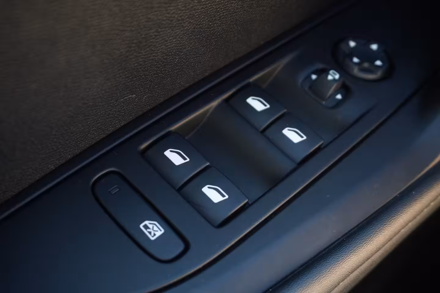Peugeot e-208 EV GT 350 50 kWh SOH 87, 8 / Carplay / 360 Camera / BLIS