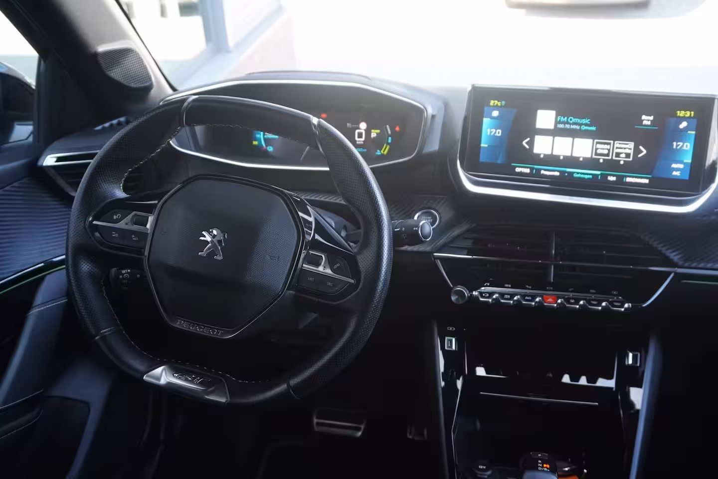 Peugeot e-208 EV GT 350 50 kWh SOH 87, 8 / Carplay / 360 Camera / BLIS