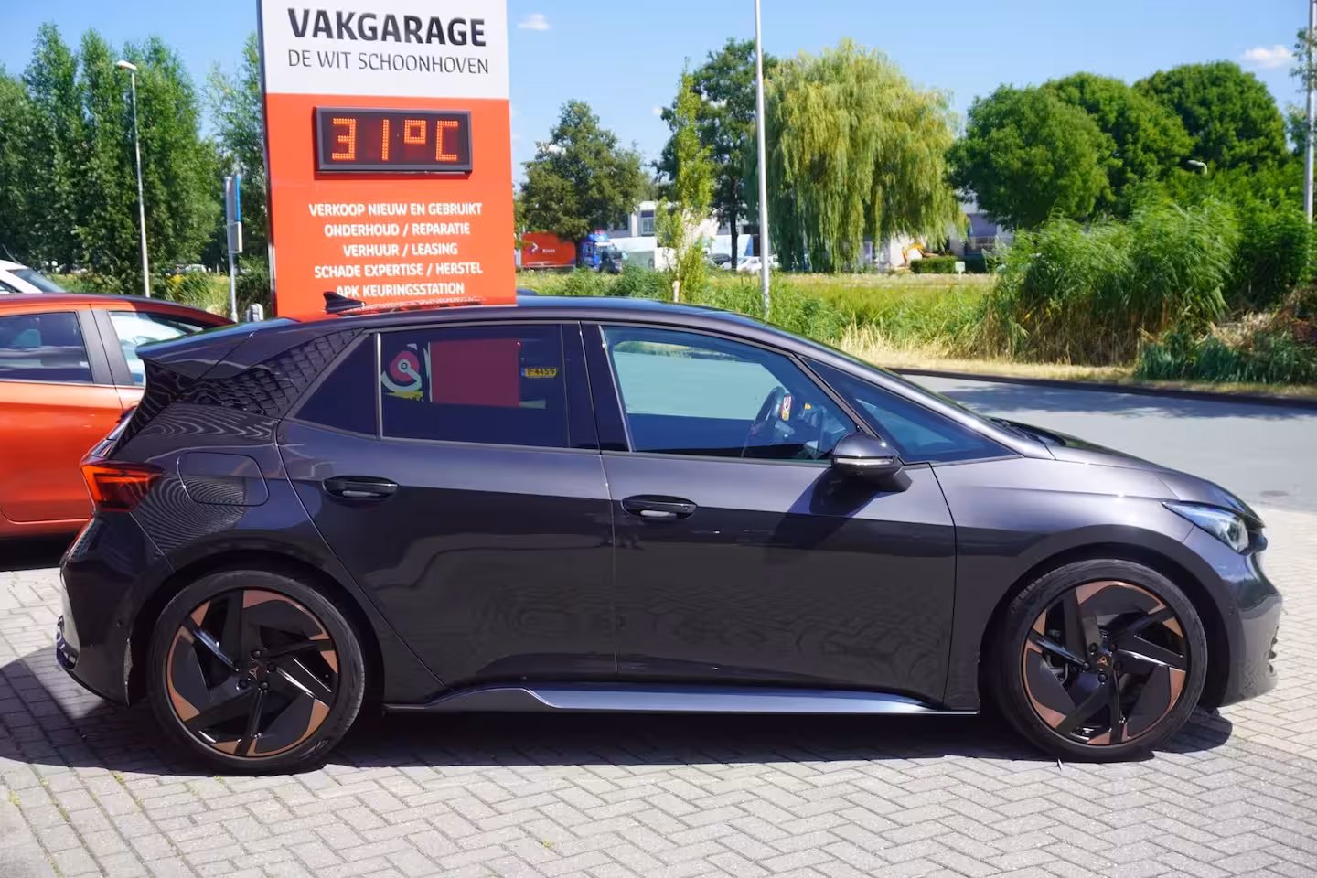 Cupra Born Copper Edition 62 kWh / SOH 95, 5% / Pano / Massage / ACC / HUD / 360 Camera