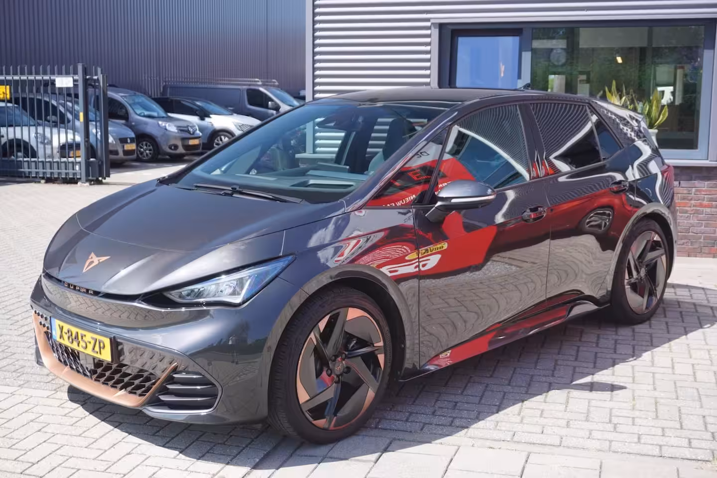 Cupra Born Copper Edition 62 kWh / SOH 95, 5% / Pano / Massage / ACC / HUD / 360 Camera