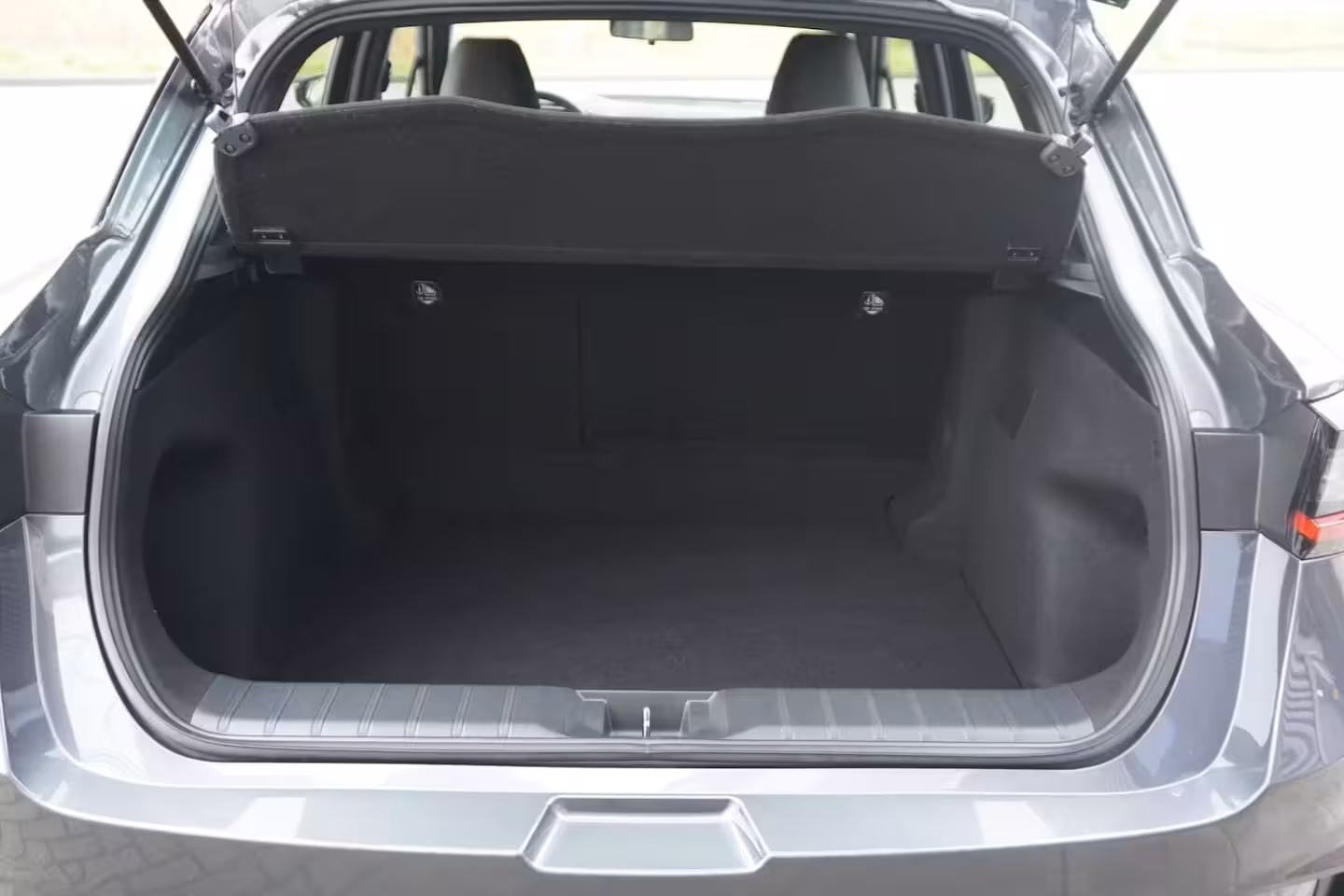 Lexus LBX Business Line 2WD / ACC / Camera / Carplay