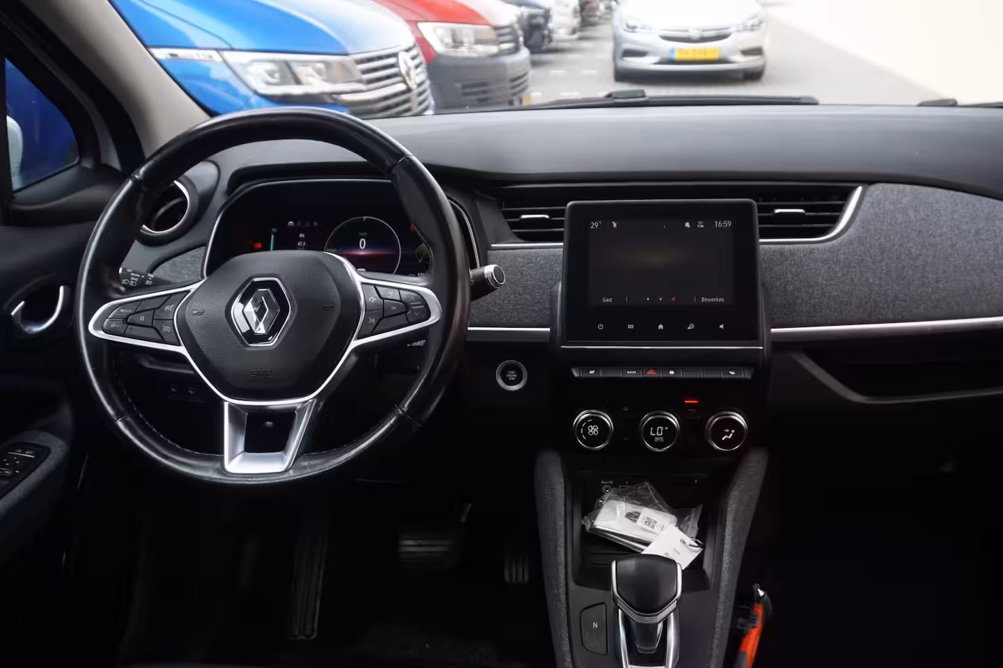 Renault Zoe R135 Intens 52 kWh / SOH 91, 6% / Camera / Stoelverwarming / Carplay / BLIS
