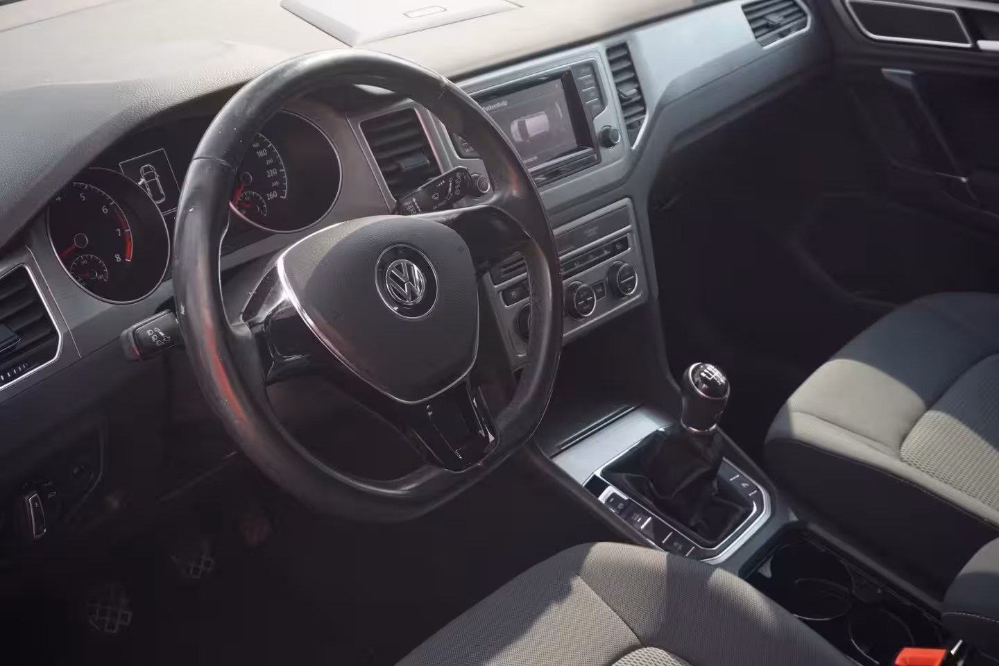 Volkswagen Golf Sportsvan 1.2 TSI Highline / Trekhaak / Stoelverwarming